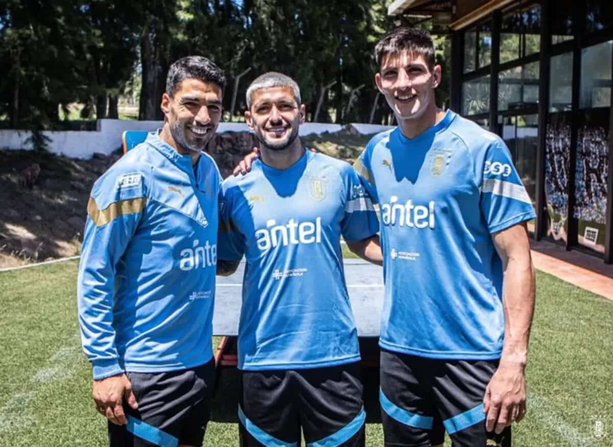 Grêmio e Athletico-PR possuem jogadores estrangeiros entre os melhores do Brasileirão