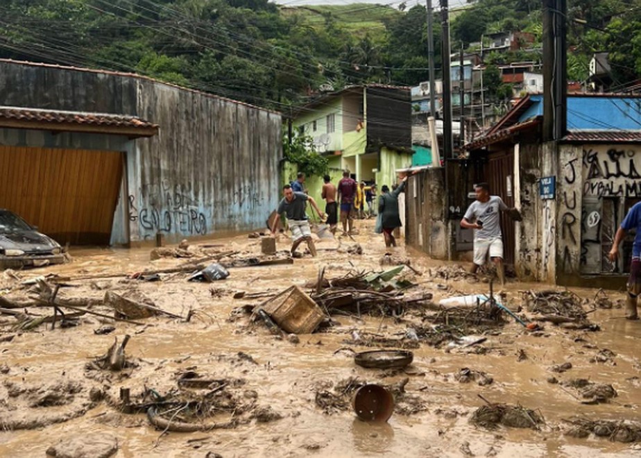 FOTOS: Em São Paulo, cidades do Litoral Norte estão com registros de  deslizamentos, alagamentos e interdições em razão das chuvas fortes |  Brasil | O Globo